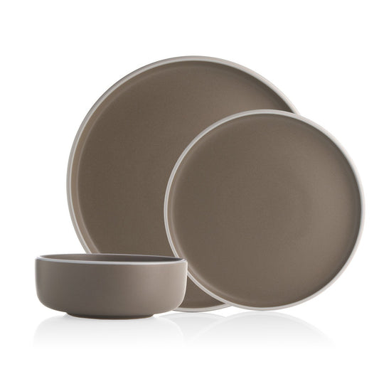 Gray Gourmet Plate Collection